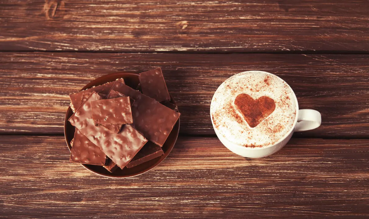 Does Chocolate Have Caffeine? 4 Cup of coffee and chocolate.
